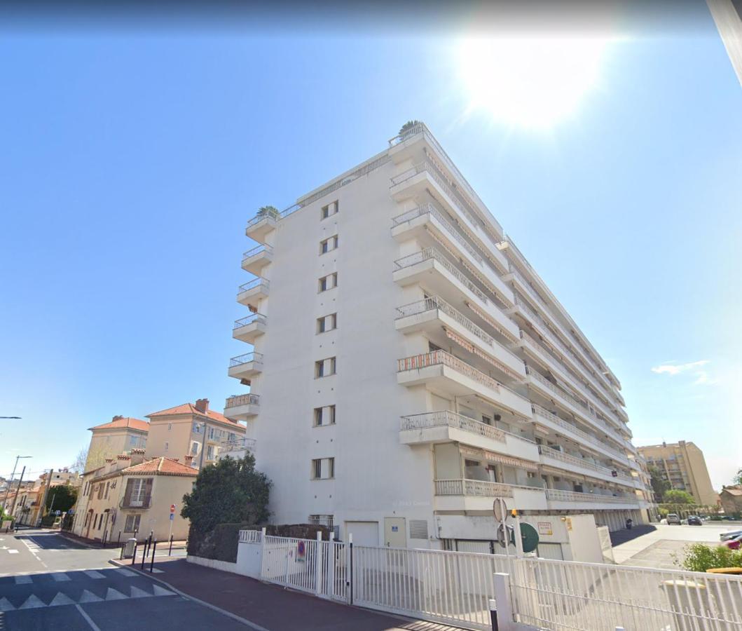 Appart Proche Plage Avec Grand Balcon Cannes Bagian luar foto